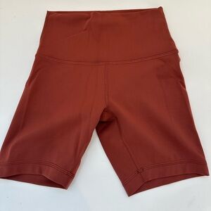 Lululemon like new bike shorts